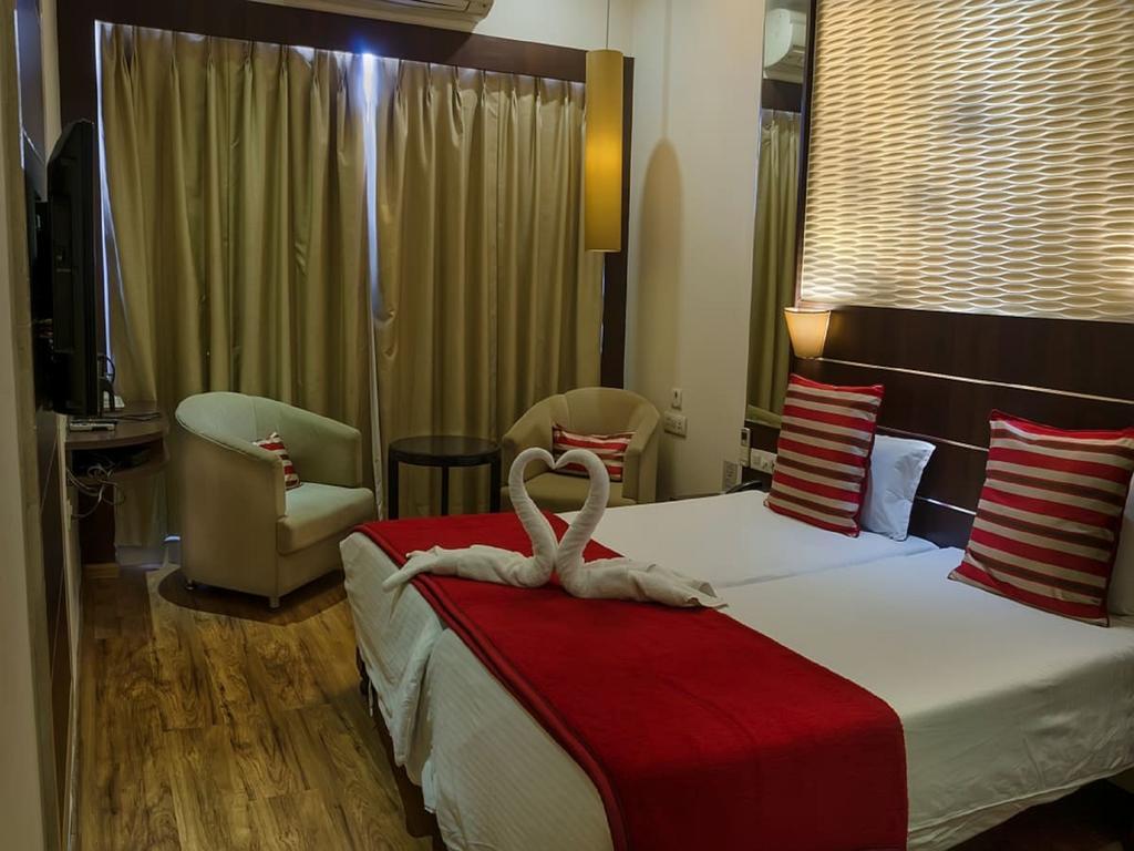 Surya Royal Hotel Kota  Buitenkant foto