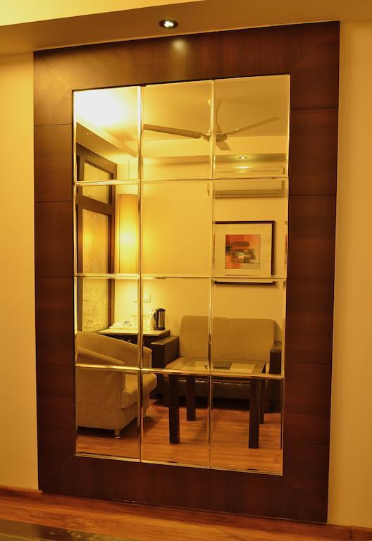 Surya Royal Hotel Kota  Buitenkant foto